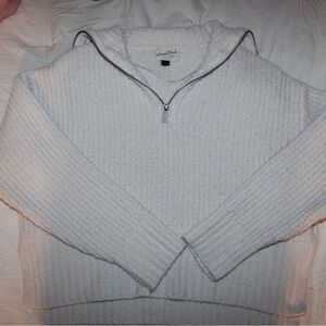 Universal Thread Cream Textured Sweater
